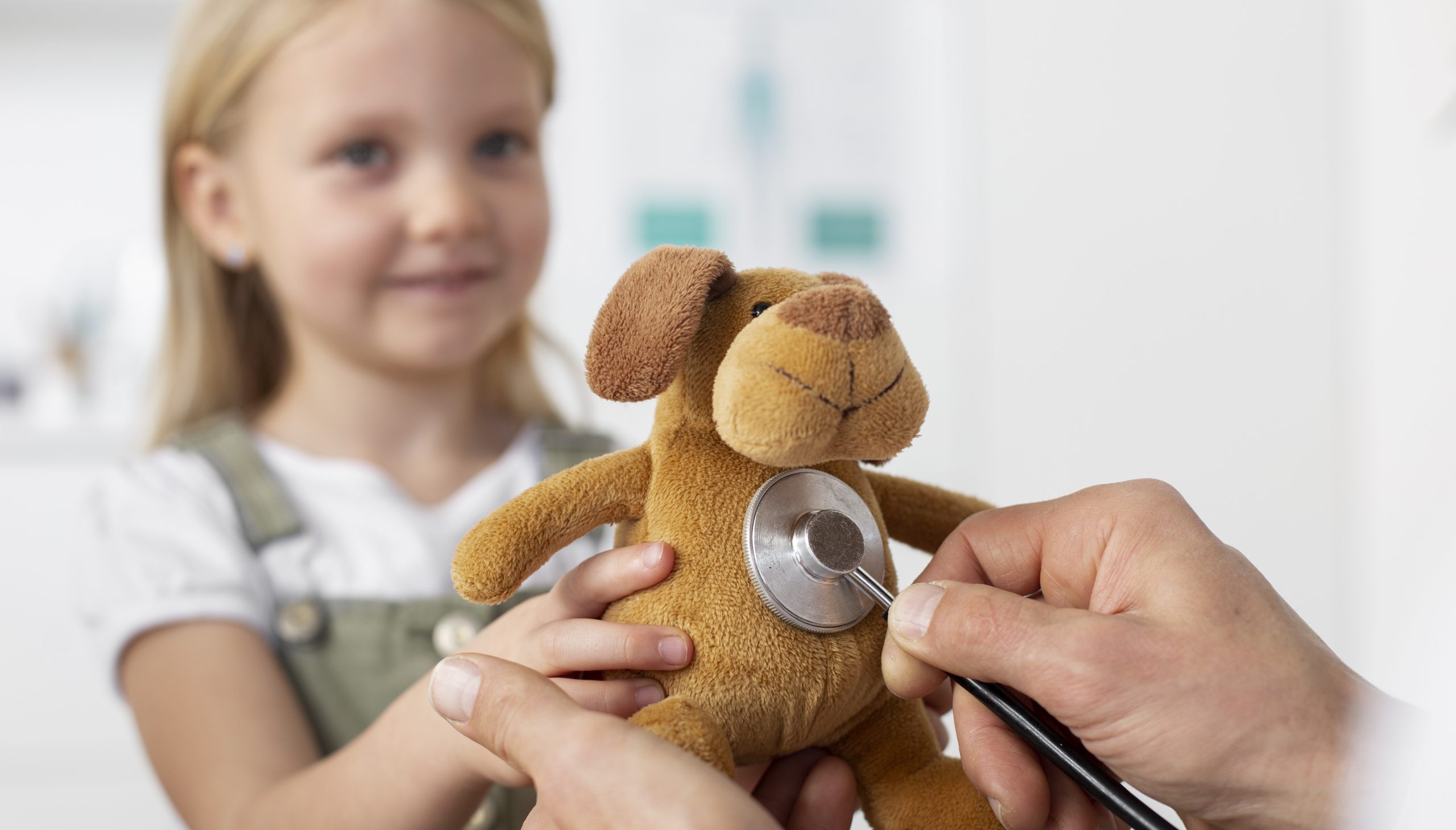 young-girl-pediatrician-consultation-with-her-doctor